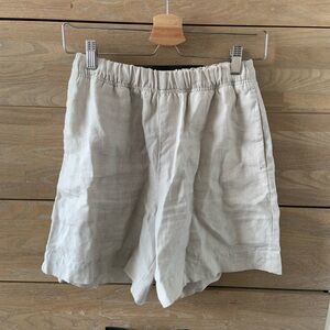 KOTN Women's Light Beige Linen Shorts